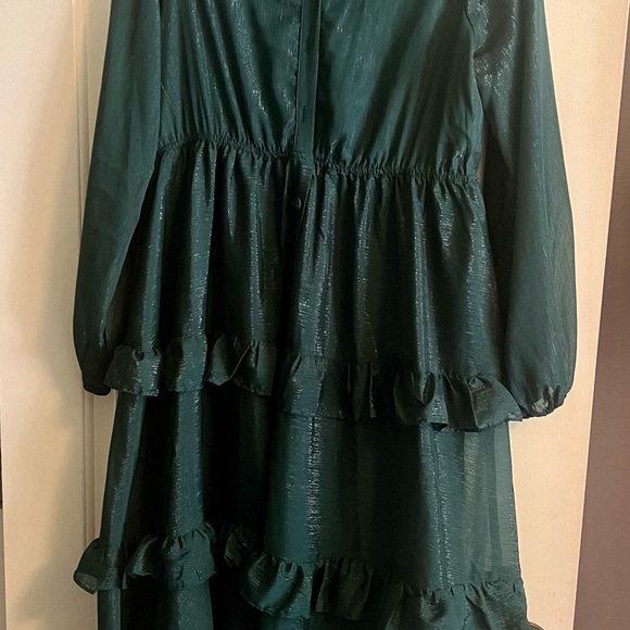 Amanzoe Tiered Midi Dress in Hunter Green - Picture 4 of 7